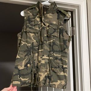 Camo vest